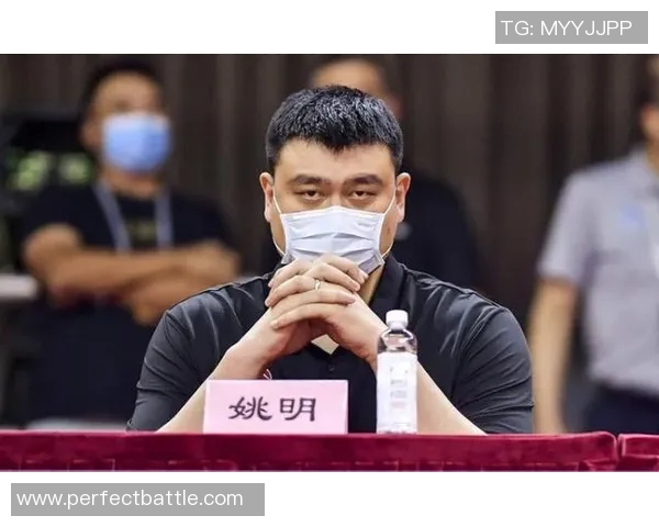 蔡志忠姚明丁俊晖三位巨星的传奇人生与成就探讨