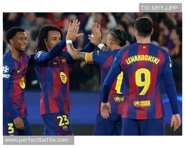 意甲焦点战巴萨逆转国米五球狂胜争议判罚引发热议