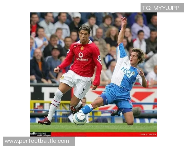 欧冠激战本菲卡与那不勒斯战成平局精彩瞬间引发全场欢呼