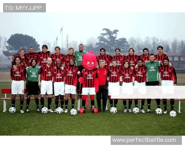 中超激情对决那不勒斯逆转AC米兰红牌事件引发全场热议