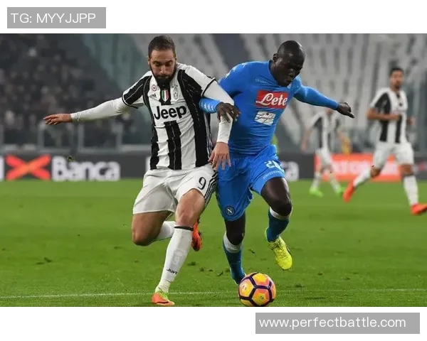 德甲激战巴萨与尤文图斯握手言和精彩瞬间回顾引发全场热潮 德甲激战巴萨与尤文图斯握手言和精彩瞬间回顾引发全场热潮