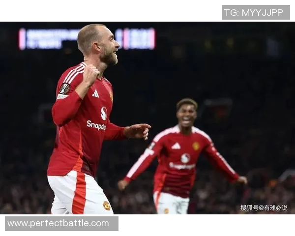 世界杯曼联大胜里昂红牌争议引发全场热议与焦点分析 世界杯曼联大胜里昂红牌争议引发全场热议与焦点分析