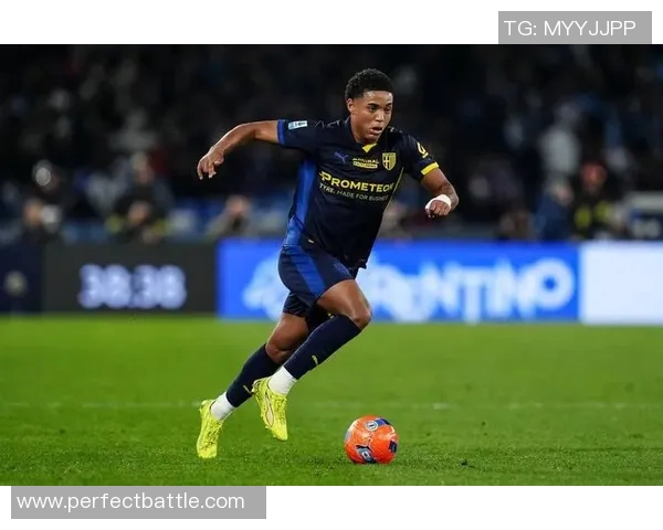 德甲冷门：那不勒斯小胜尤文图斯红牌事件引发全场热议