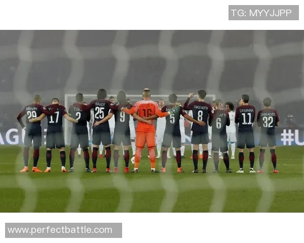 友谊赛惊现冷门巴黎圣日耳曼与皇马战平引发全场震惊